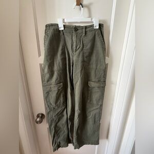 Universal Thread Women's Olive Cargo Pants
